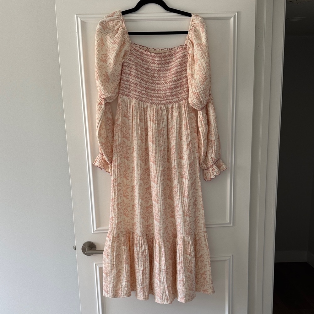 NOTHING FITS BUT Women's Muslin Dress